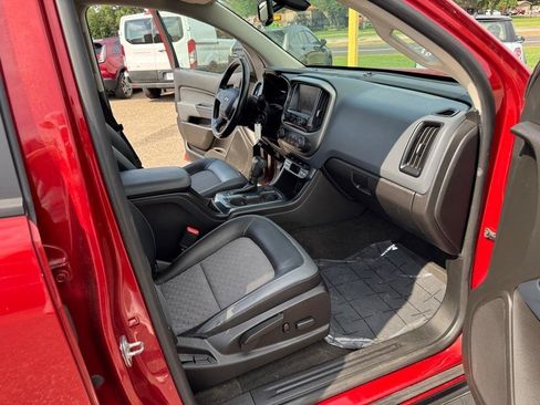 Used 2015 Chevrolet Colorado Z71 AWD/4WD image 27