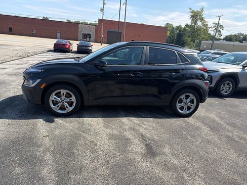 Used 2023 Hyundai Kona SEL w/ Cargo Package AWD/4WD image 4