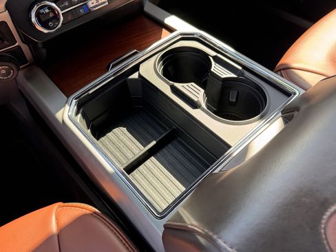 Certified 2022 Ford F350 King Ranch w/ Chrome Package image 17