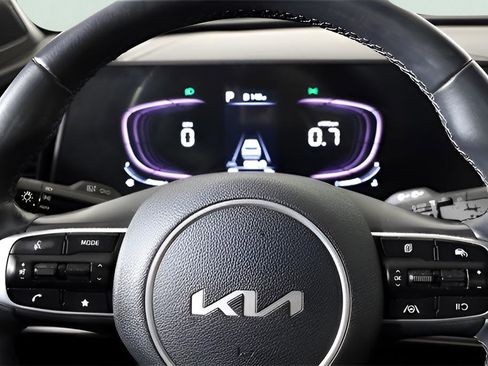 Certified 2024 Kia Sportage X-Line w/ X-Line Premium Package image 14