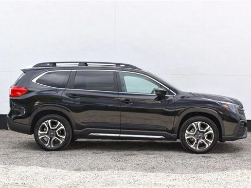 Used 2024 Subaru Ascent Limited AWD/4WD image 6