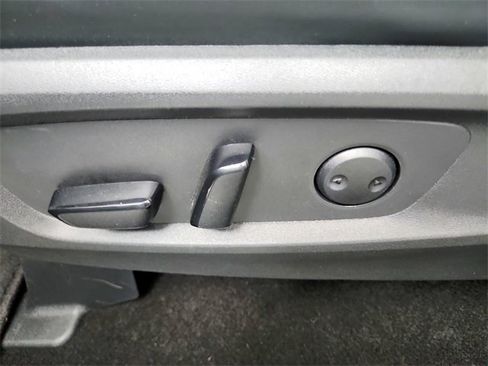 Used 2023 Nissan Pathfinder Platinum w/ Lighting Package (N93) image 20