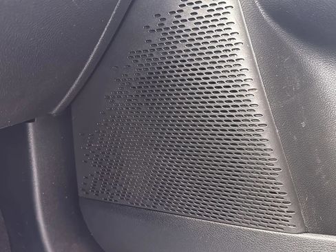Used 2018 Dodge Journey SE w/ Popular Equipment Group FWD image 26
