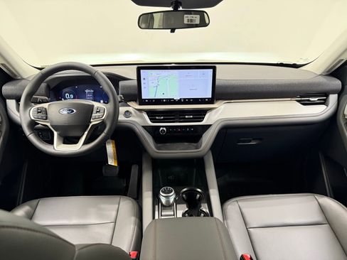New 2026 Ford Explorer Active w/ Active Comfort Package image 23