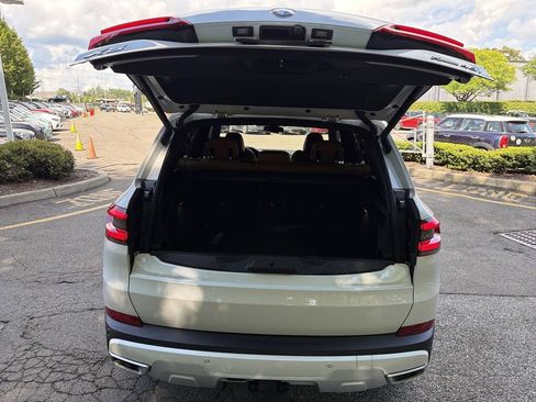 Used 2023 BMW X5 xDrive40i w/ Premium Package AWD/4WD image 27