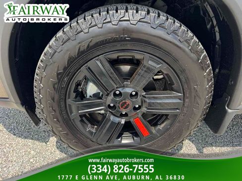 Used 2025 Nissan Rogue SV w/ Rock Creek Premium Package AWD/4WD image 30