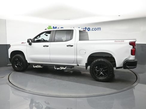 Used 2020 Chevrolet Silverado 1500 Custom Trail Boss w/ Custom Convenience Package AWD/4WD image 25