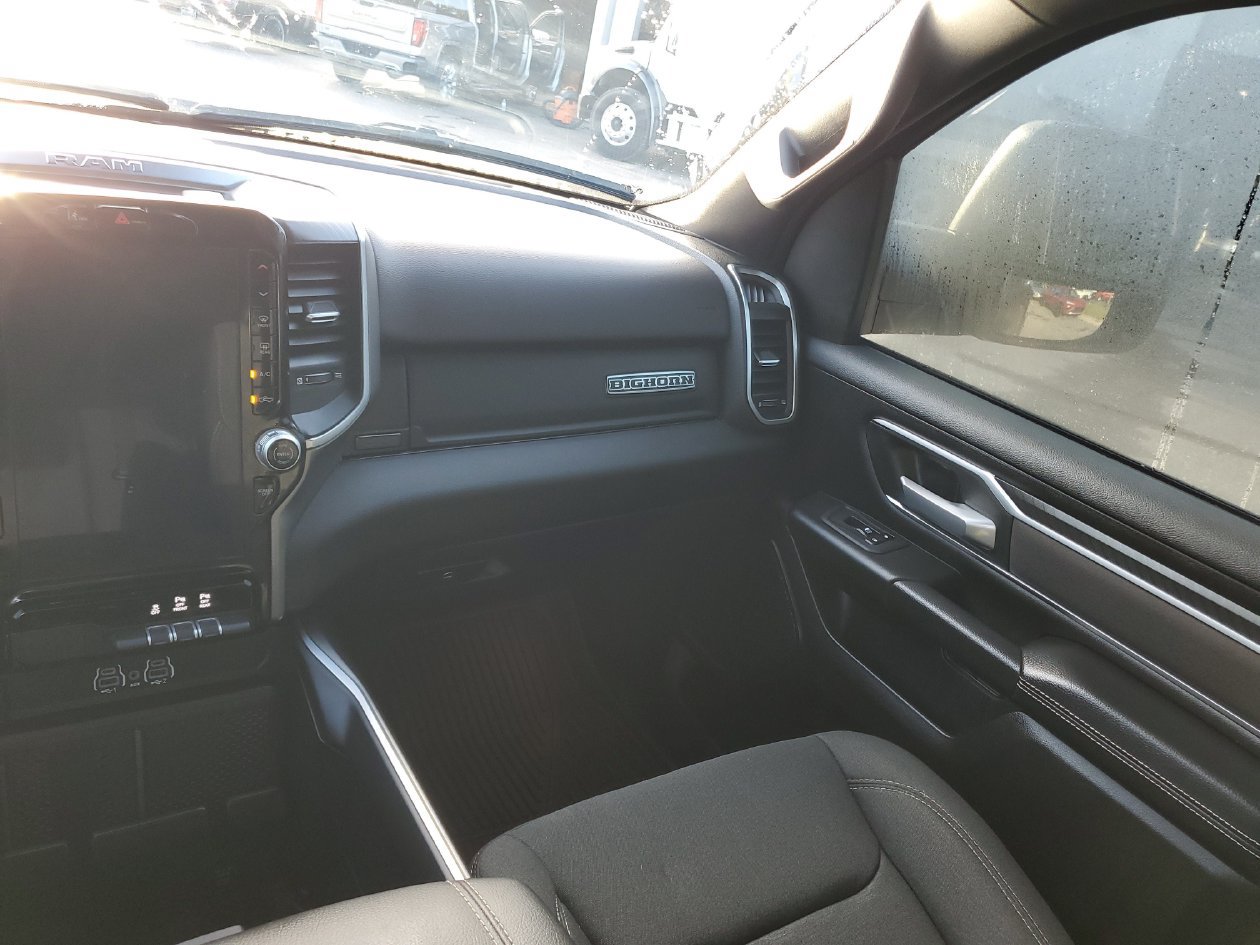 Used 2025 RAM 1500 Big Horn AWD/4WD image 14