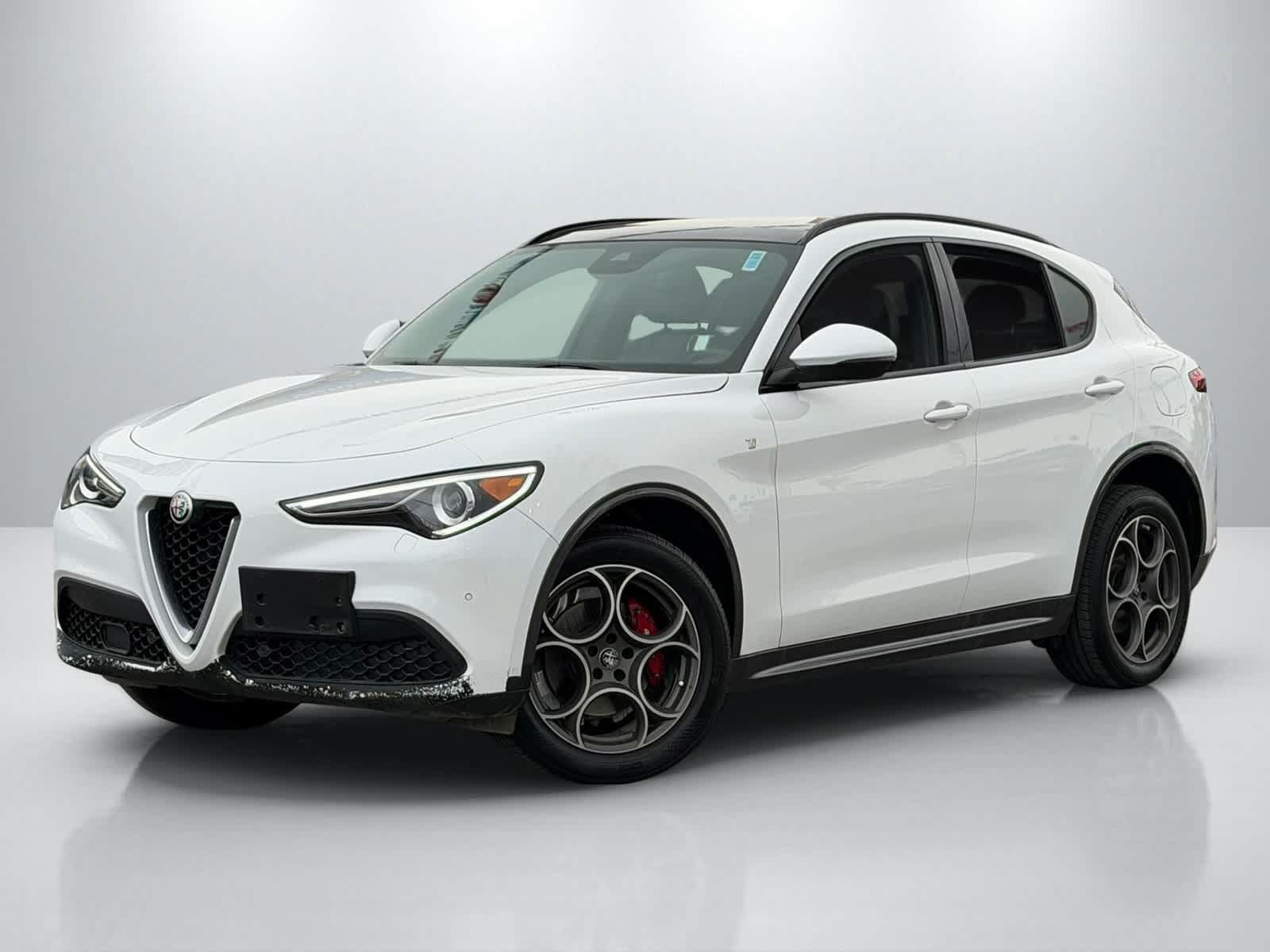 Used 2022 Alfa Romeo Stelvio Ti AWD/4WD image 1