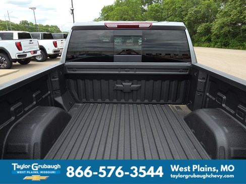 New 2026 Chevrolet Silverado 1500 RST w/ Convenience Package II AWD/4WD image 8