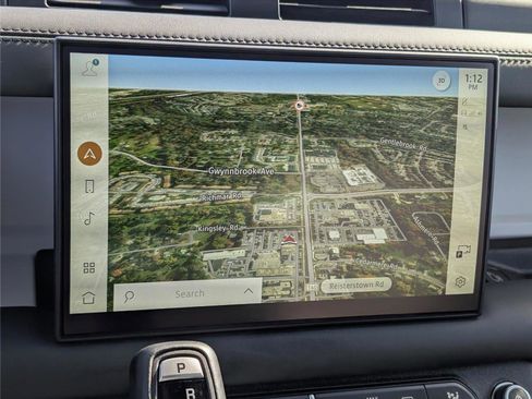 Used 2025 Land Rover Defender 110 X-Dynamic SE image 26