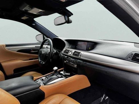 Used 2014 Lexus LS 460 w/ F Sport Package RWD image 54