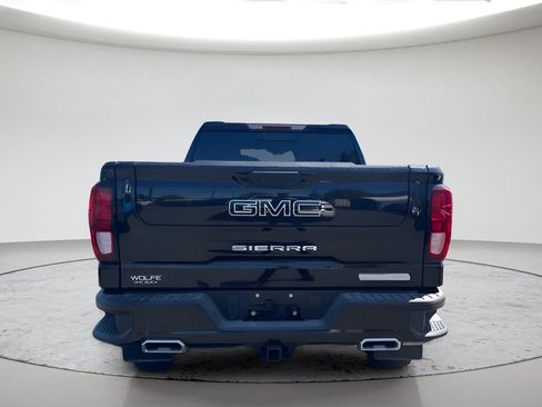 Used 2022 GMC Sierra 1500 Elevation w/ Elevation Premium Package AWD/4WD image 6