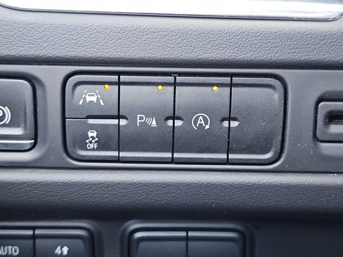 Used 2023 Chevrolet Tahoe RST AWD/4WD image 12