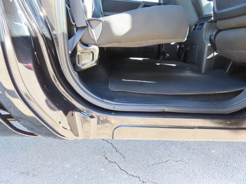 Used 2012 Nissan Titan SV w/ SV Premium Utility Pkg image 28