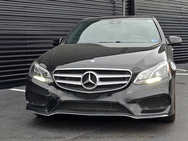 Used 2014 Mercedes-Benz E 350 4MATIC Sedan image 10