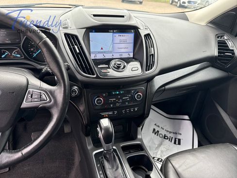 Used 2018 Ford Escape Titanium AWD/4WD image 16