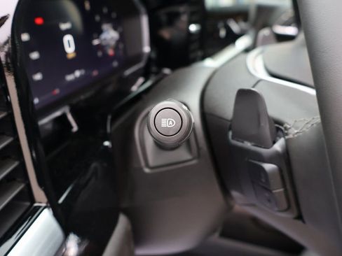 New 2026 GMC Sierra 1500 Elevation w/ Elevation Premium Package image 14