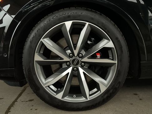 Used 2023 Audi SQ7 Prestige AWD/4WD image 35