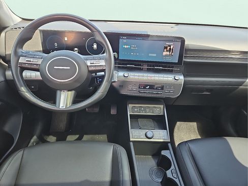 Used 2024 Hyundai Kona Limited AWD/4WD image 11