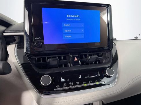 Used 2025 Toyota Corolla Cross L FWD image 20