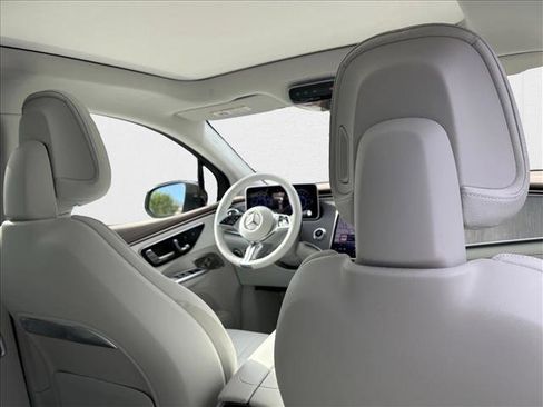 New 2026 Mercedes-Benz EQE 320+ SUV image 21