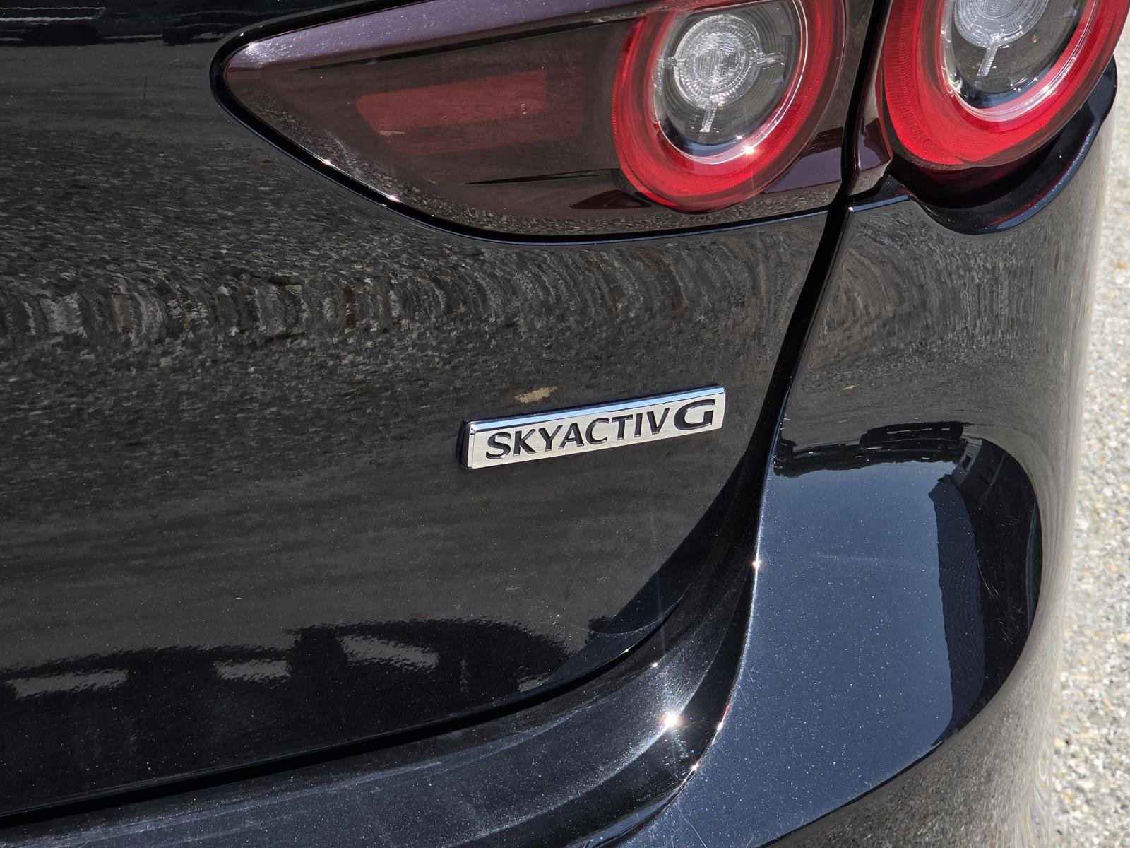 Used 2024 MAZDA MAZDA3 s FWD image 7