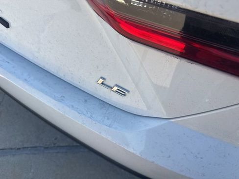 Used 2025 Toyota Camry LE image 4