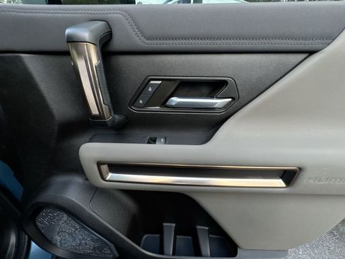 Used 2024 GMC Hummer EV 3X w/ Omega Edition image 32