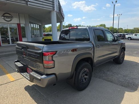 New 2025 Nissan Frontier PRO-4X image 4