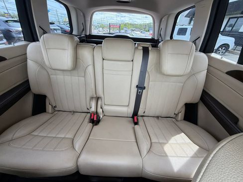 Used 2017 Mercedes-Benz GLS 450 4MATIC image 42