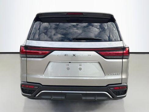 Used 2023 Lexus LX 600 F Sport image 4