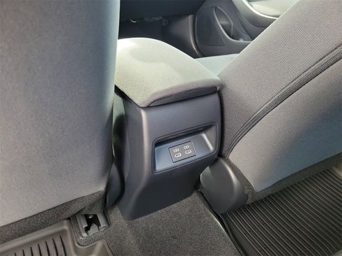 Used 2026 Toyota Corolla LE image 11