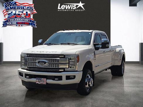 Used 2019 Ford F350 Platinum w/ Platinum Ultimate Package AWD/4WD image 1