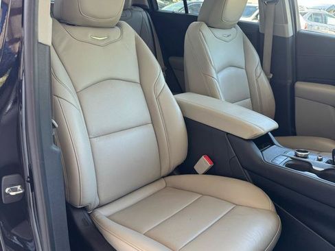 Used 2019 Cadillac XT4 Premium Luxury AWD/4WD image 18