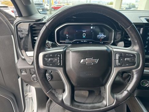 Used 2022 Chevrolet Silverado 1500 RST w/ Redline Edition AWD/4WD image 16