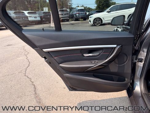 Used 2018 BMW 330i xDrive Sedan w/ Convenience Package AWD/4WD image 41