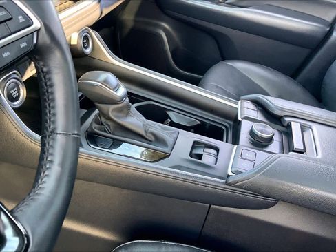 Used 2024 Toyota Grand Highlander Platinum image 27