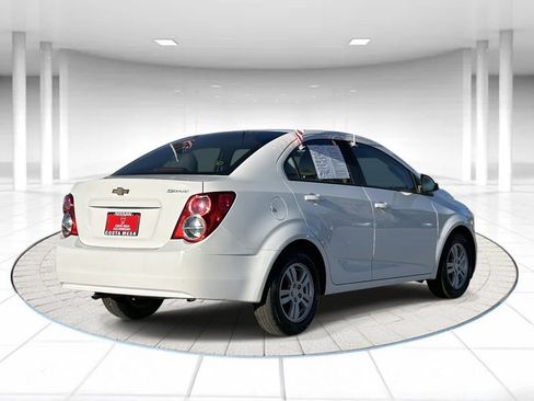 Used 2012 Chevrolet Sonic LS image 4