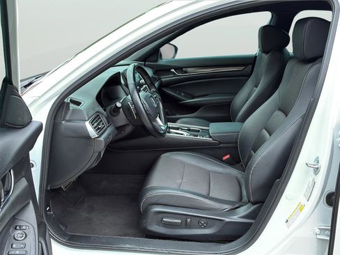 Used 2022 Honda Accord Sport image 12