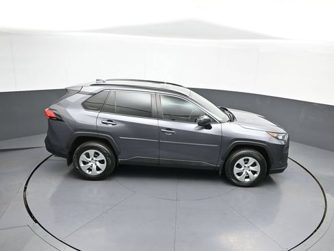 Used 2021 Toyota RAV4 LE AWD/4WD image 36