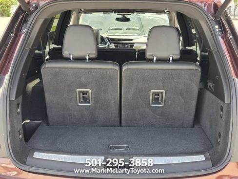 Used 2022 Cadillac XT6 Premium Luxury FWD image 13