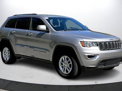 Used 2019 Jeep Grand Cherokee Laredo