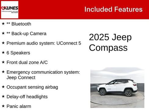 Used 2025 Jeep Compass Trailhawk image 3