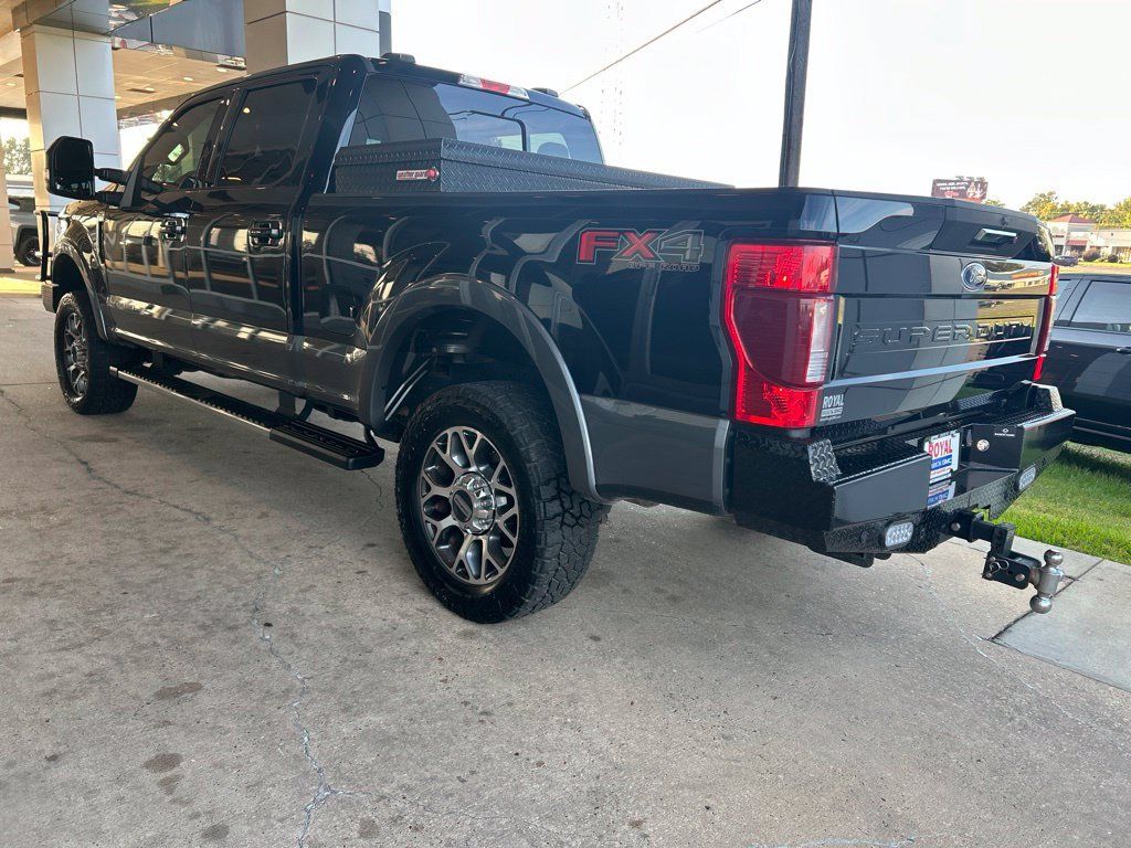 Used 2021 Ford F250 Lariat w/ FX4 Off-Road Package AWD/4WD image 5
