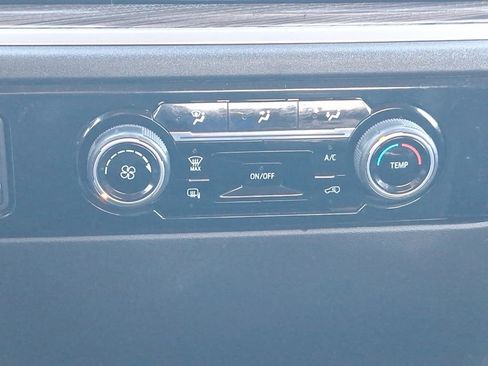 Certified 2024 Chevrolet Silverado 2500 LT image 48