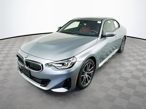 Used 2026 BMW 230i xDrive Coupe w/ Premium Package AWD/4WD image 4