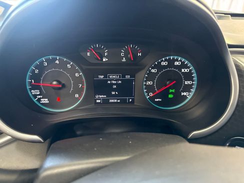 Used 2024 Chevrolet Malibu LT FWD image 21