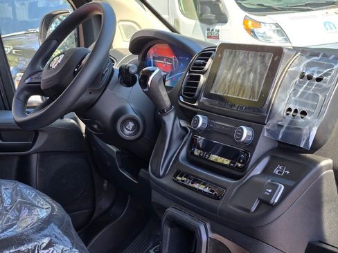 New 2026 RAM ProMaster 2500 w/ Convenience Group image 6