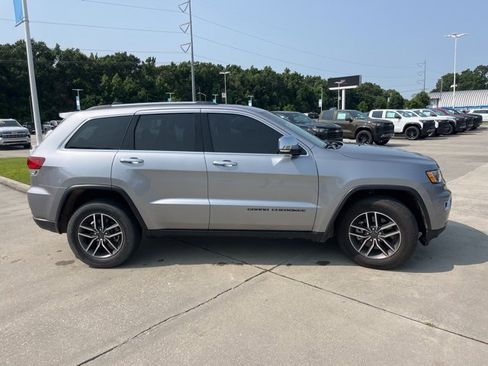 Used 2021 Jeep Grand Cherokee Limited image 8
